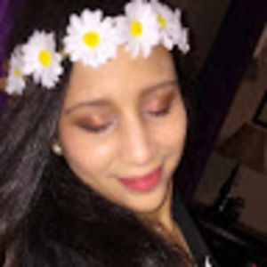 Meet your Posher, Cinthia